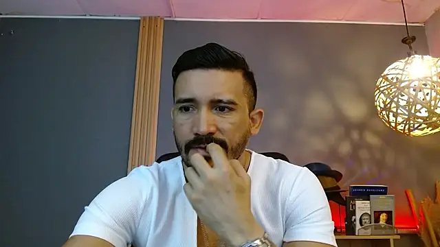 Reiko 85  online show from March 2026 02:44:02 PM