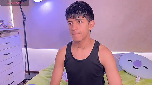 teobowny  online show from March 2026 08:53:01 PM