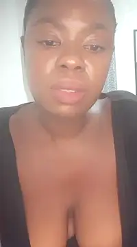 Luciouslips00 online show from January 2025 01:32:01 AM