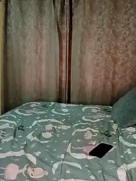 Luciouslips00 online show from September 2025 03:11:01 PM