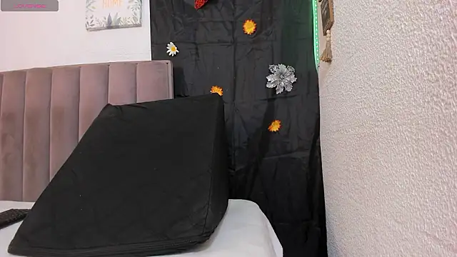 DeisyHarper online show from March 2026 08:15:01 PM