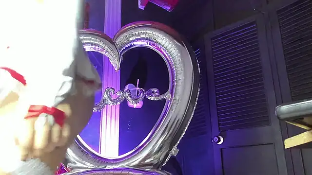 haileycat online show from February 2026 03:03:01 AM