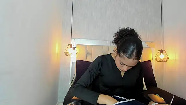 Alahia Baiter online show from December 2024 11:33:01 AM