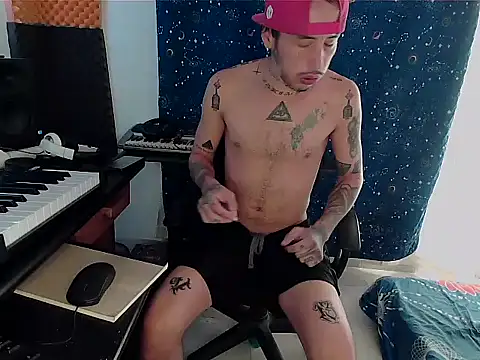 patrik tattoo  online show from February 2025 03:50:01 PM