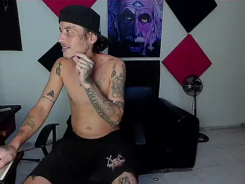patrik tattoo  online show from October 2025 04:54:01 AM