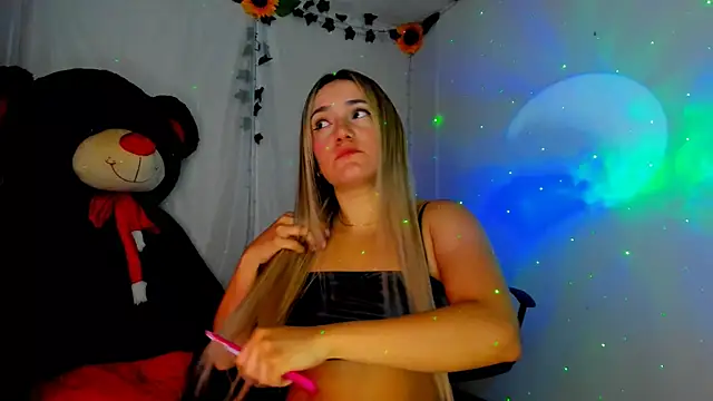 Keyth clement online show from December 2024 06:06:02 PM