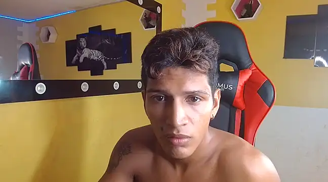 mau elixxx online show from January 2025 05:58:02 AM