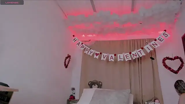 Lauu G online show from February 2025 03:09:01 AM