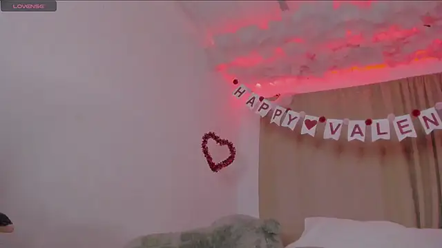 Lauu G online show from February 2025 03:12:01 AM