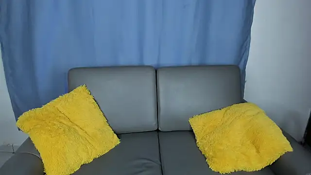 Snapshot of zulema_parvin chatting on January 2025 02:45:01 PM zulema parvin online show from January 2025 02:45:01 PM