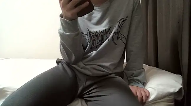 YU-KI00 online show from March 2025 01:08:01 PM