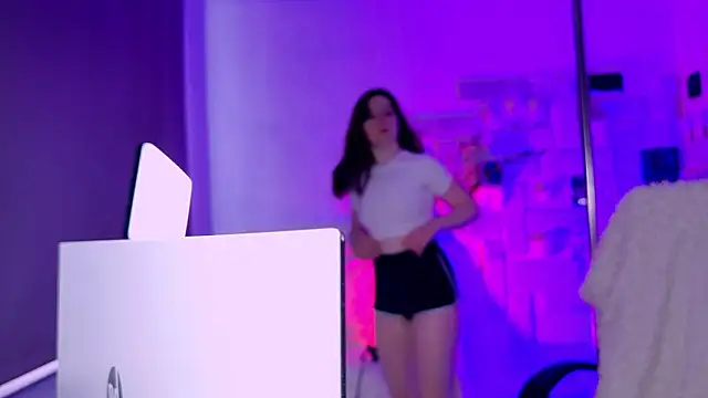 AnnTerry  online show from February 2026 08:19:02 AM