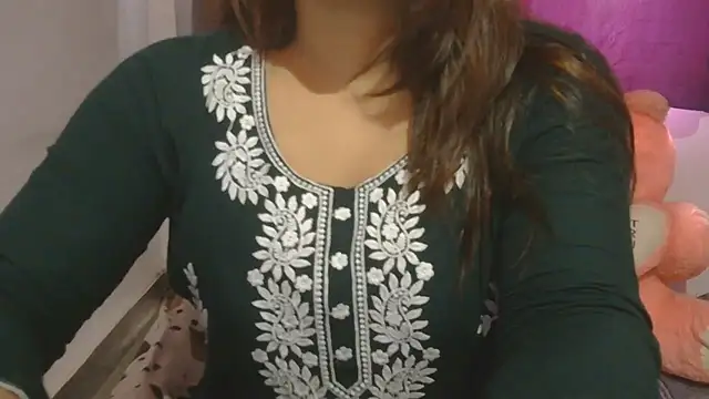 Snapshot of cutie-taara chatting on July 2026 03:50:01 AM cutie-taara online show from July 2026 03:50:01 AM
