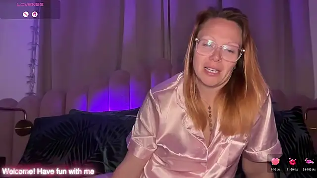 MelodyRoseUk online show from April 2026 09:38:01 PM