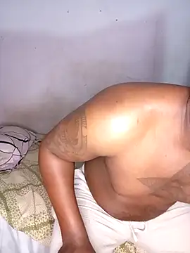 Champs303xh online show from November 2025 07:46:02 PM