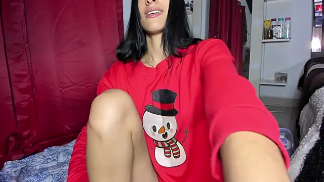 Snapshot of Carol_M8 chatting on December 2024 06:25:02 AM Carol M8 online show from December 2024 06:25:02 AM