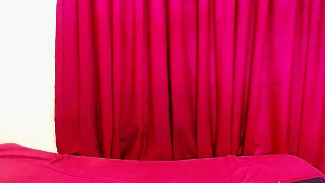 xSpicyQueen8x online show from December 2024 07:41:02 PM