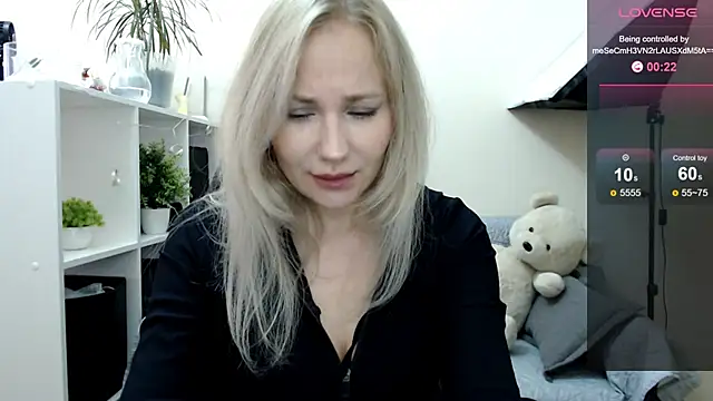 Sunny bunny6 online show from September 2025 03:43:01 AM