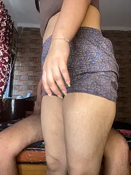 Snapshot of STEP_SISTER1 chatting on October 2025 09:21:02 AM STEP SISTER1 online show from October 2025 09:21:02 AM