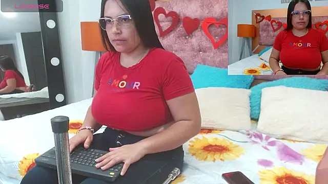 Snapshot of vennuss_89 chatting on March 2025 10:46:01 AM vennuss 89 online show from March 2025 10:46:01 AM