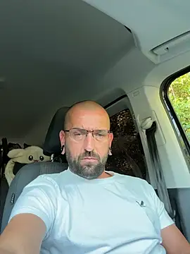 Snapshot of _Haptic_ chatting on June 2026 05:34:02 AM Haptic online show from June 2026 05:34:02 AM