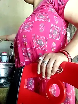 BERRY 00 online show from February 2025 06:55:01 AM