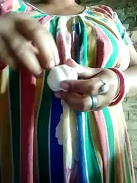 BERRY 00 online show from March 2025 06:27:01 AM