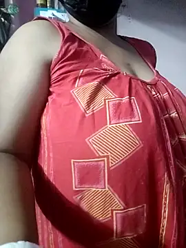 BERRY 00 online show from April 2026 07:00:02 PM