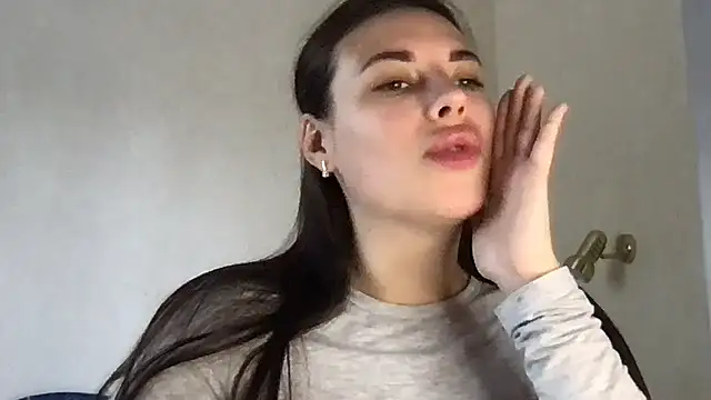 MoonriseGoddess online show from April 2026 07:56:02 AM