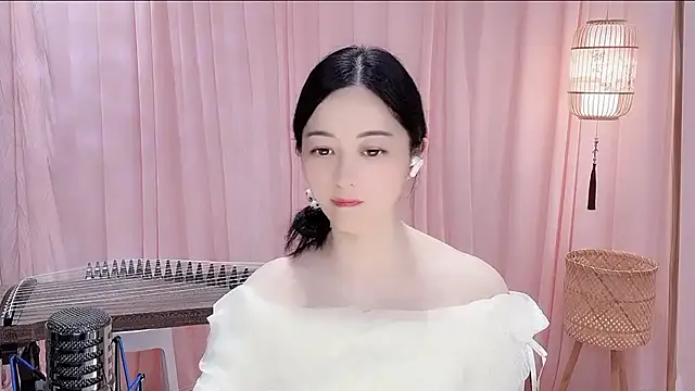 Snapshot of Tian-xin-999 chatting on May 2026 04:15:01 PM Tian-xin-999 online show from May 2026 04:15:01 PM