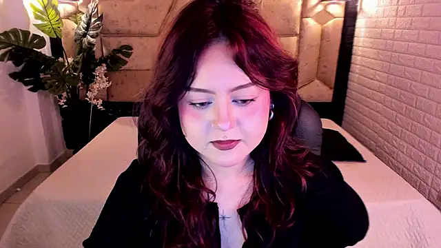 crimson tati  online show from May 2026 05:23:01 AM