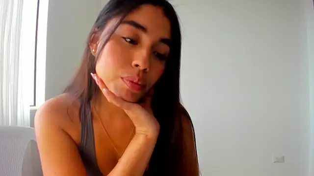 AriaMontgomery online show from March 2026 10:25:01 PM