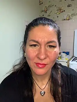Snapshot of Tina_Moretti chatting on February 2025 09:03:02 PM Tina Moretti online show from February 2025 09:03:02 PM