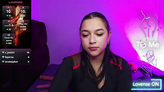 Snapshot of EmilySavvato chatting on March 2025 06:05:02 PM EmilySavvato online show from March 2025 06:05:02 PM