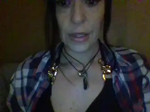 Fiesty findom40 online show from January 2025 11:47:01 PM