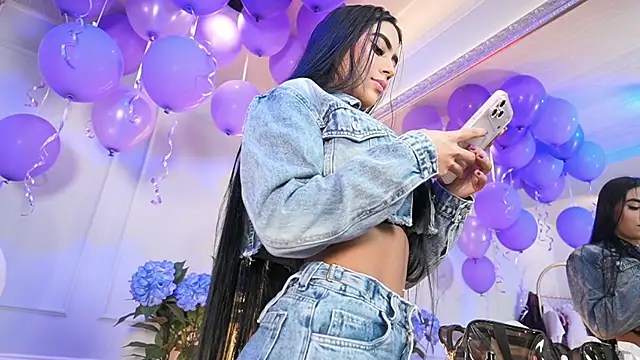 elasummer online show from April 2026 12:39:01 PM