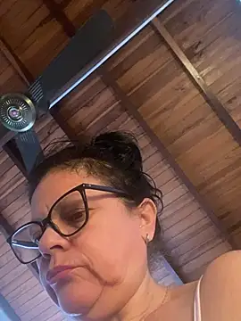 Snapshot of Sharongirl07 chatting on May 2026 11:27:01 AM Sharongirl07 online show from May 2026 11:27:01 AM