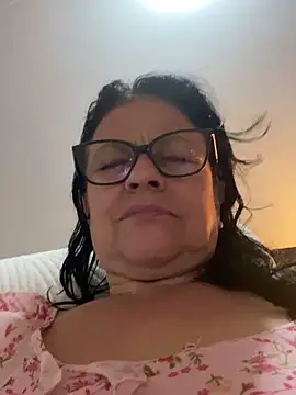 Snapshot of Sharongirl07 chatting on May 2026 12:52:01 AM Sharongirl07 online show from May 2026 12:52:01 AM