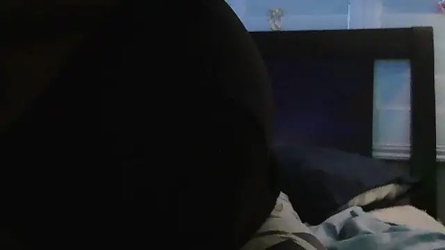 Snapshot of cloudyspun chatting on November 2025 01:06:01 AM cloudyspun online show from November 2025 01:06:01 AM