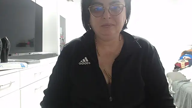 Amandamuller1982 online show from November 2025 10:37:01 PM