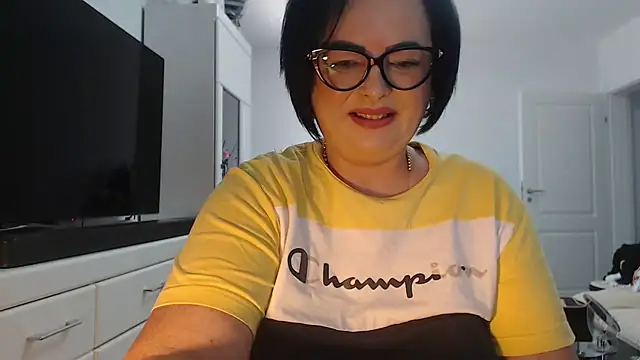 Amandamuller1982 online show from July 2026 10:06:02 AM