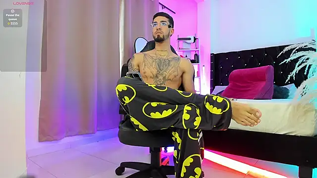 Duriel  online show from November 2025 04:27:01 PM