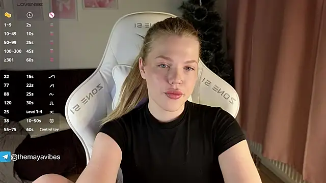 Maya Rave online show from January 2026 03:33:01 AM