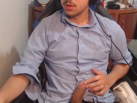 anjonoturno1 online show from September 2025 10:48:02 PM