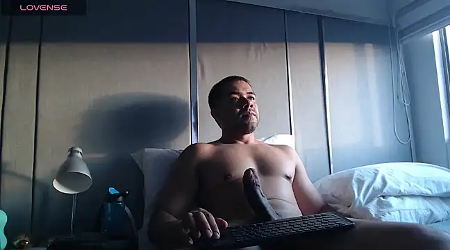 Snapshot of FaustoCock chatting on January 2025 10:46:02 PM FaustoCock online show from January 2025 10:46:02 PM