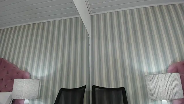 Snapshot of HazelMoret chatting on March 2025 12:14:02 PM HazelMoret online show from March 2025 12:14:02 PM