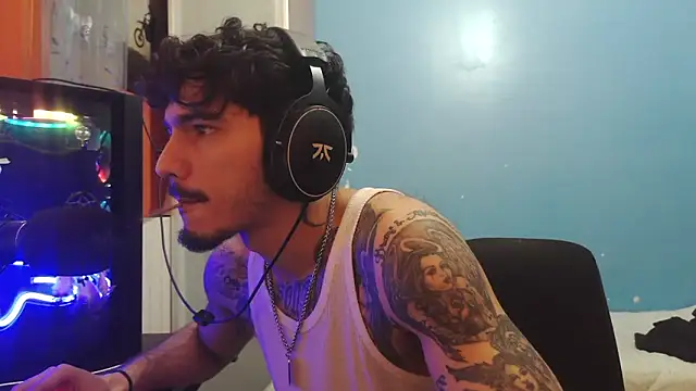 Badboyi1997 online show from March 2026 05:09:02 PM