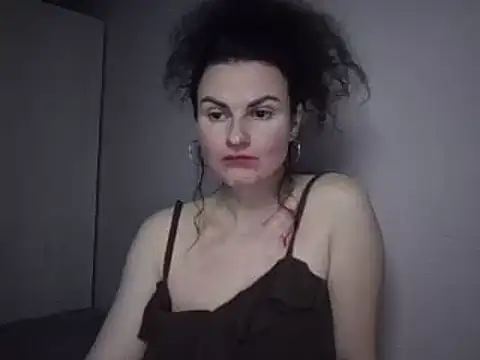 Snapshot of MiraLove362 chatting on December 2024 08:42:01 PM MiraLove362 online show from December 2024 08:42:01 PM