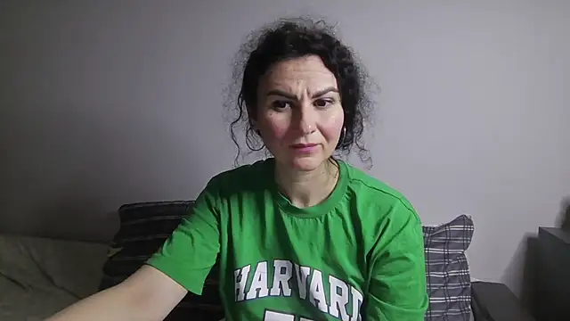 Snapshot of MiraLove362 chatting on March 2025 06:29:01 PM MiraLove362 online show from March 2025 06:29:01 PM