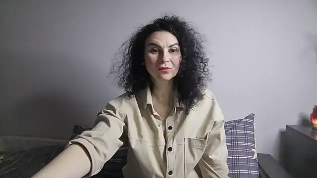 Snapshot of MiraLove362 chatting on March 2025 08:32:02 PM MiraLove362 online show from March 2025 08:32:02 PM